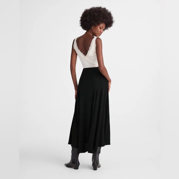 Madewell Circle Midi Skirt in Crêpe de Chine - Picture 11 of 11